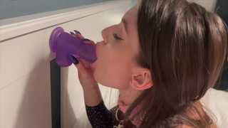 Секс-полиция в деле: страстная лесбийская доминанция с дилдо