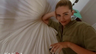 Секс с риелторшей — горячий бонус к сделке или проверка матраса?