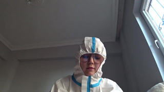 Экстремальное удовольствие: удаление камня и сперма напоказ