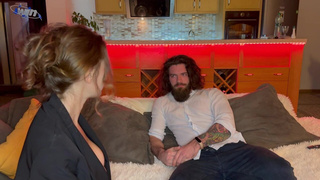 Секс с мачехой: кто кого разведет на страсть?