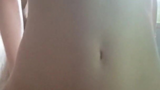 18тилетняя в позе наездницы