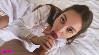 Развратная Solazola залетела к соседу на жесткий секс с неожиданной съемкой